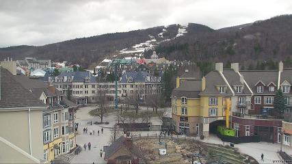 Tremblant: Place des Voyageurs (tremblant.ca)