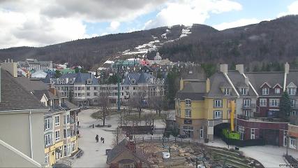 Tremblant: Place des Voyageurs (tremblant.ca)