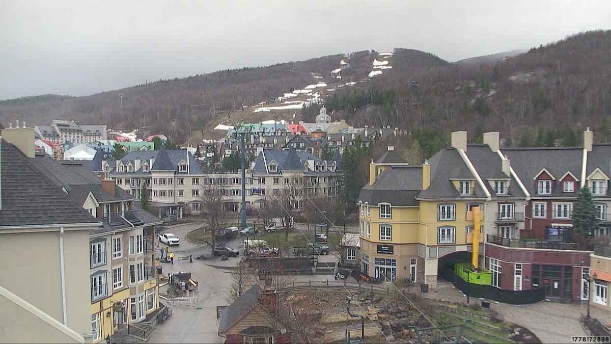 Webcam Tremblant: Place des Voyageurs