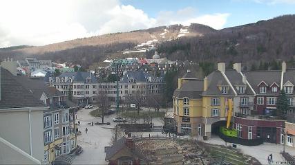 Tremblant: Place des Voyageurs (tremblant.ca)