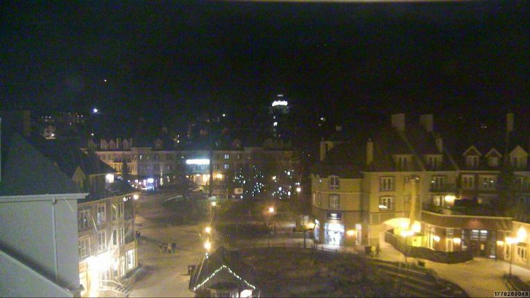 Webcam Tremblant: Place des Voyageurs