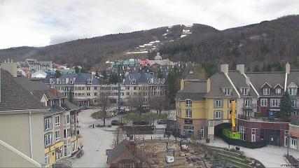 Tremblant: Place des Voyageurs (tremblant.ca)