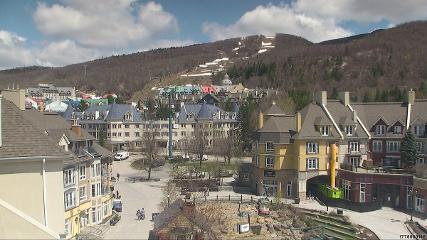 Tremblant: Place des Voyageurs (tremblant.ca)