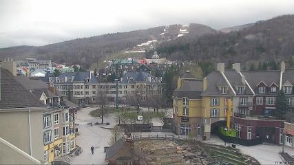 Tremblant: Place des Voyageurs (tremblant.ca)