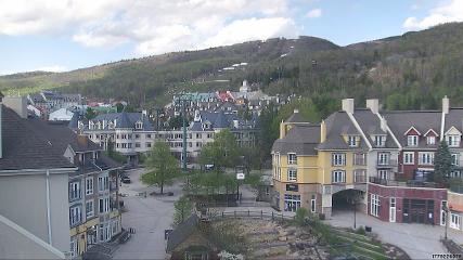 Tremblant: Place des Voyageurs (tremblant.ca)