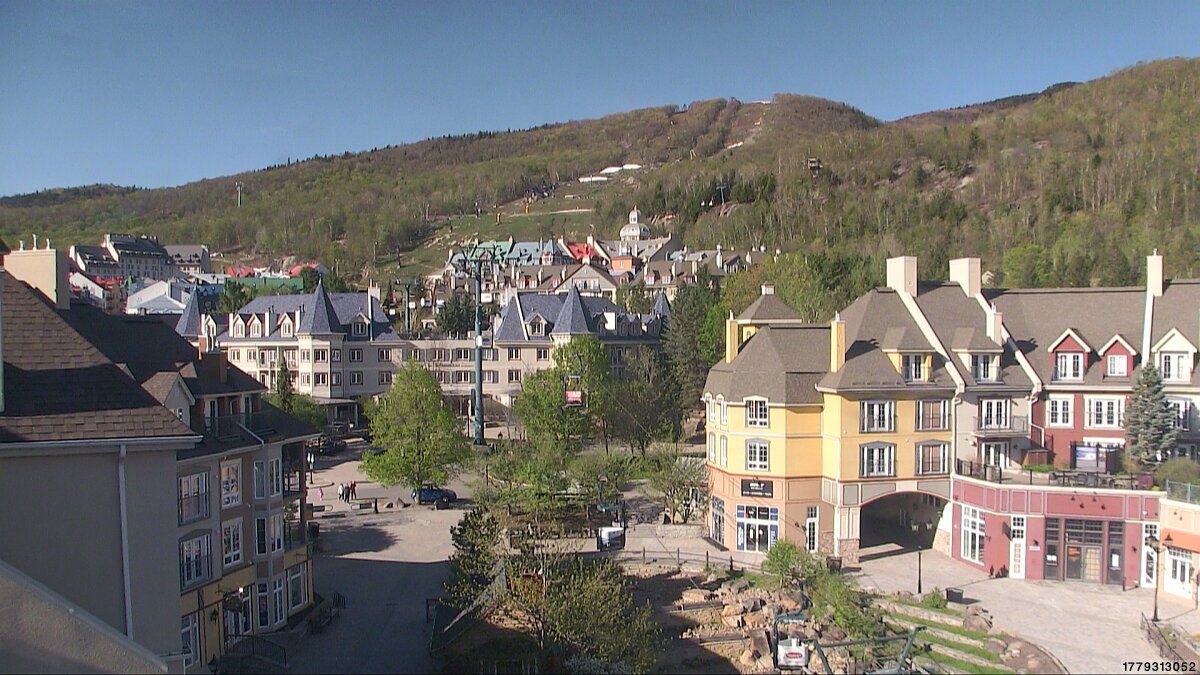 Webcam Tremblant: Place des Voyageurs