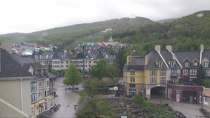 Tremblant: Place des Voyageurs (tremblant.ca)