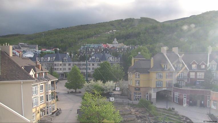 Webcam Tremblant: Place des Voyageurs