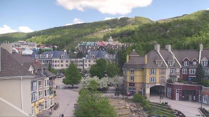 Tremblant: Place des Voyageurs (tremblant.ca)