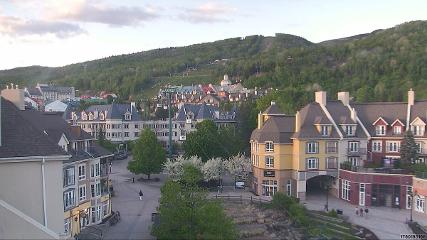 Tremblant: Place des Voyageurs (tremblant.ca)