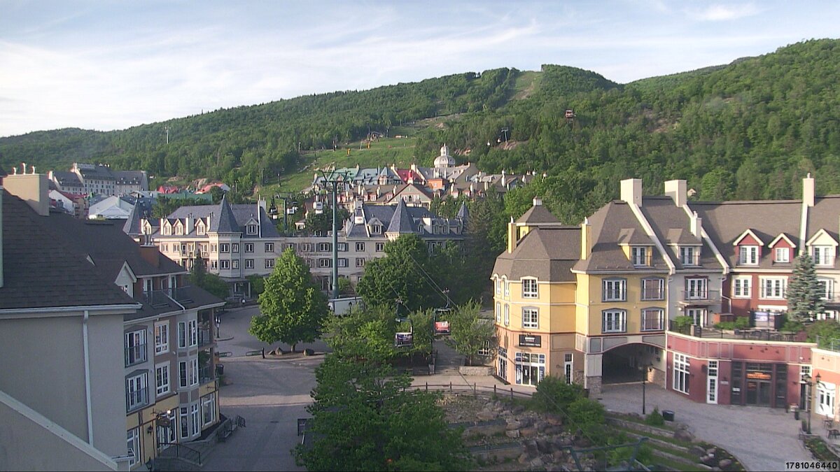Webcam Tremblant: Place des Voyageurs