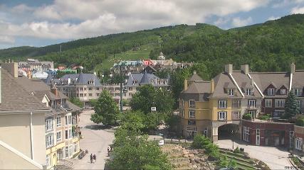 Tremblant: Place des Voyageurs (tremblant.ca)