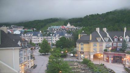 Tremblant: Place des Voyageurs (tremblant.ca)