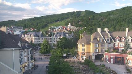 Tremblant: Place des Voyageurs (tremblant.ca)