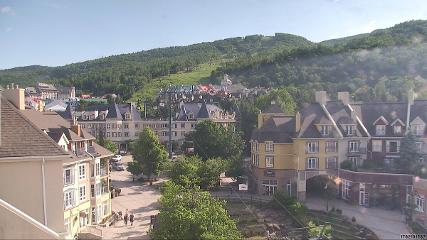 Tremblant: Place des Voyageurs (tremblant.ca)