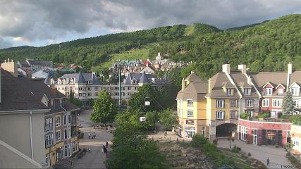Tremblant: Place des Voyageurs (tremblant.ca)