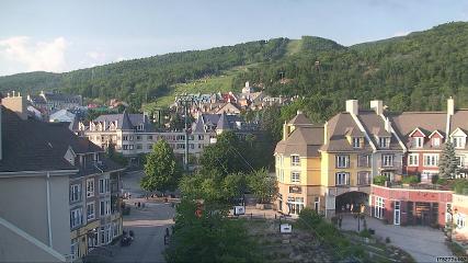 Tremblant: Place des Voyageurs (tremblant.ca)