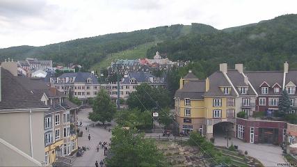 Tremblant: Place des Voyageurs (tremblant.ca)