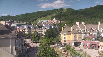 Tremblant: Place des Voyageurs (tremblant.ca)