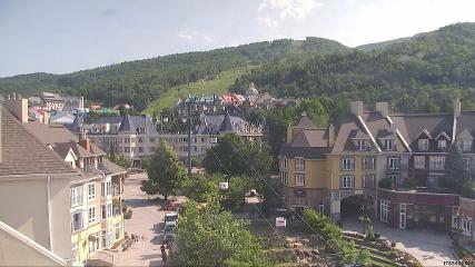 Tremblant: Place des Voyageurs (tremblant.ca)