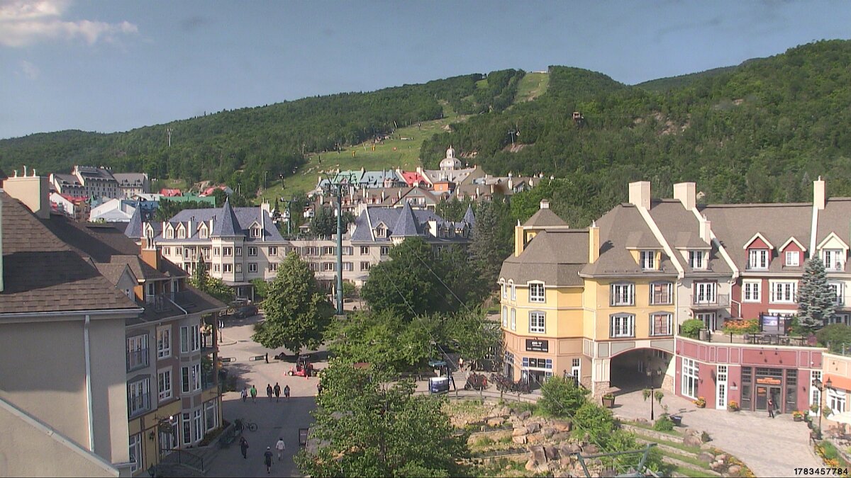 Webcam Tremblant: Place des Voyageurs