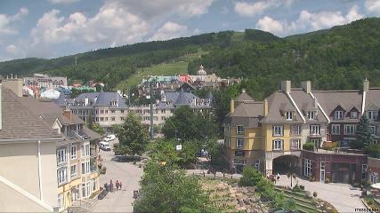 Tremblant: Place des Voyageurs (tremblant.ca)