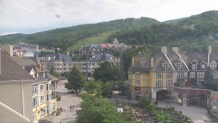 Tremblant: Place des Voyageurs (tremblant.ca)