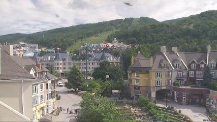 Tremblant: Place des Voyageurs (tremblant.ca)