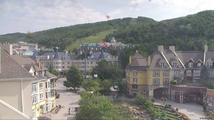 Tremblant: Place des Voyageurs (tremblant.ca)