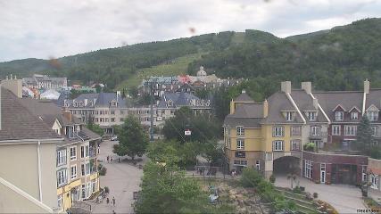 Tremblant: Place des Voyageurs (tremblant.ca)