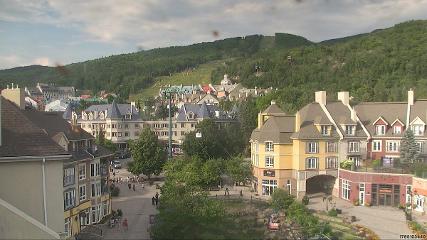 Tremblant: Place des Voyageurs (tremblant.ca)
