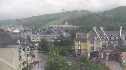 Tremblant: Place des Voyageurs (tremblant.ca)