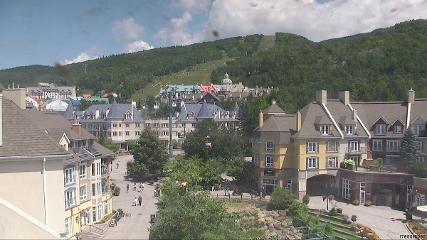 Tremblant: Place des Voyageurs (tremblant.ca)