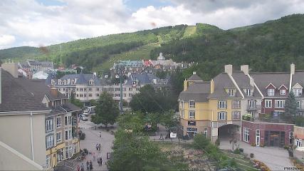 Tremblant: Place des Voyageurs (tremblant.ca)
