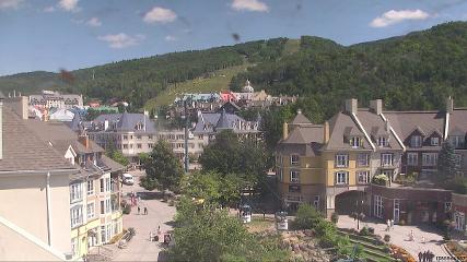 Tremblant: Place des Voyageurs (tremblant.ca)