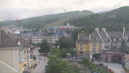 Tremblant: Place des Voyageurs (tremblant.ca)