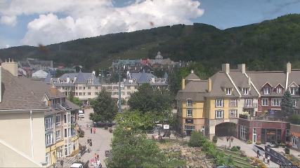 Tremblant: Place des Voyageurs (tremblant.ca)