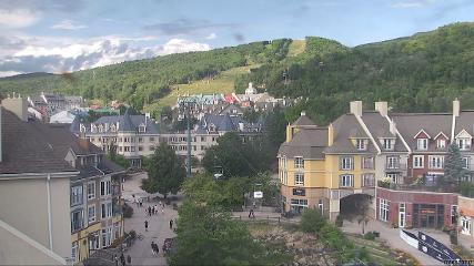 Tremblant: Place des Voyageurs (tremblant.ca)