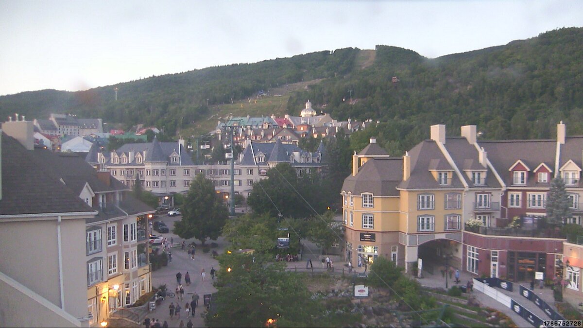 Webcam Tremblant: Place des Voyageurs
