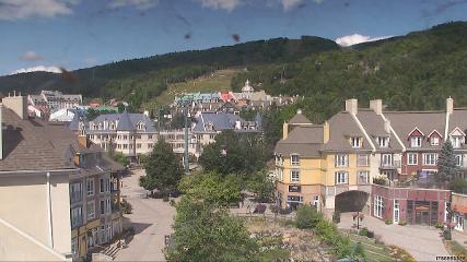 Tremblant: Place des Voyageurs (tremblant.ca)