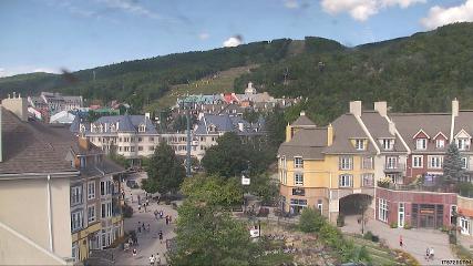 Tremblant: Place des Voyageurs (tremblant.ca)