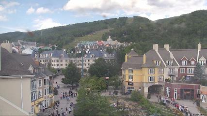 Tremblant: Place des Voyageurs (tremblant.ca)