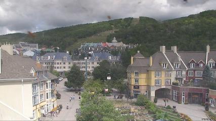 Tremblant: Place des Voyageurs (tremblant.ca)