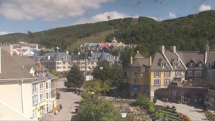 Tremblant: Place des Voyageurs (tremblant.ca)