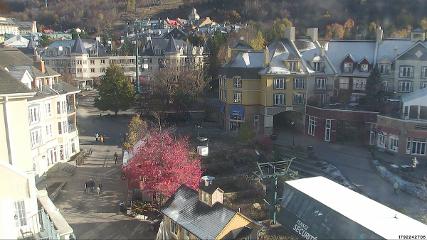 Tremblant: Place des Voyageurs (tremblant.ca)