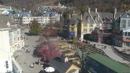 Tremblant: Place des Voyageurs (tremblant.ca)
