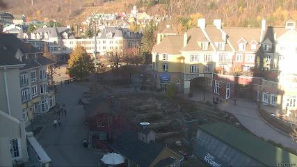 Tremblant: Place des Voyageurs (tremblant.ca)