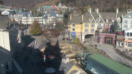 Tremblant: Place des Voyageurs (tremblant.ca)