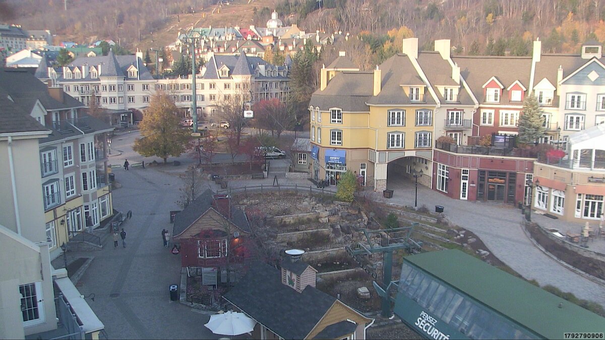 Webcam Tremblant: Place des Voyageurs