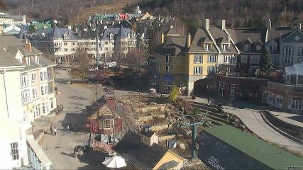 Tremblant: Place des Voyageurs (tremblant.ca)